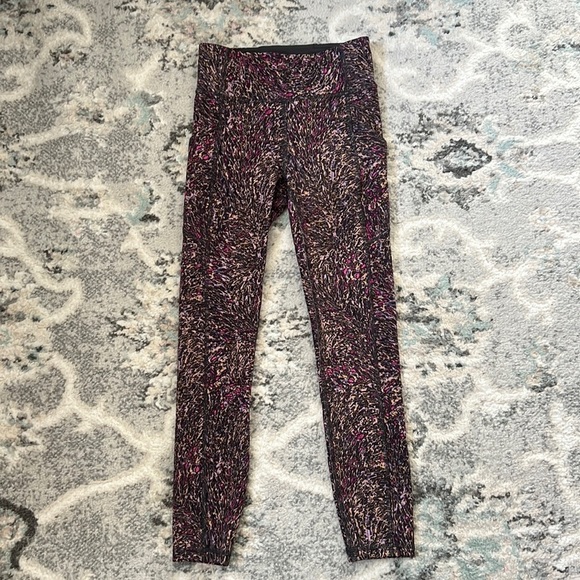 Lululemon Invigorate High-Rise Tight 25" - Picture 1 of 7